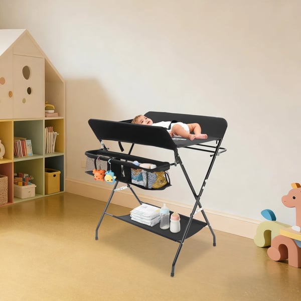 Baby Puslebord - Bærbar Skiftestation - Sikkerhedssele - Sammenklappeligt - 15 kg Kapacitet - Stor Opbevaringsplads - 0–12 mdr - Sort