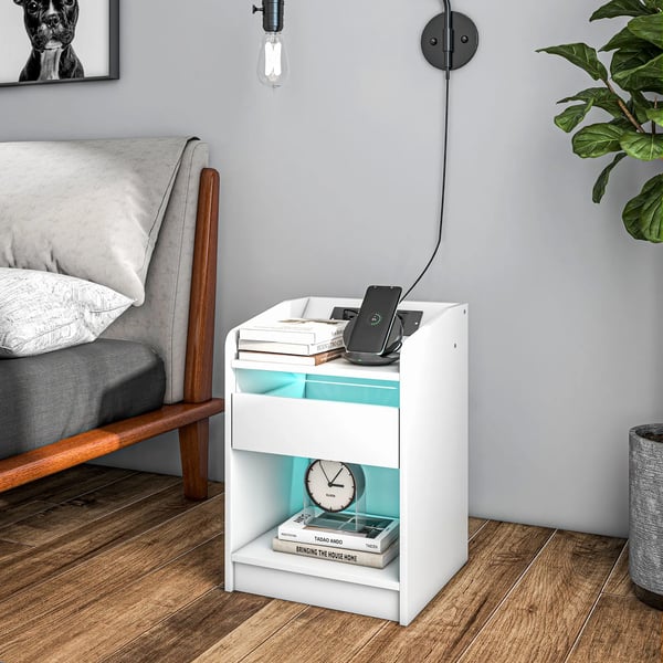 Sängbord - Nattduksbord - LED-belysning - Låda - Hylla - Laddningsstation med USB-portar - Fjärrkontroll - 40x40x58 cm - Vit