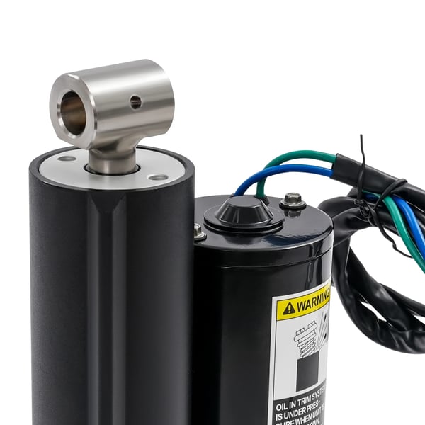 Sähköinen power trim -yksikkö perämoottoriin - Tilt & Trim - 500 W - 4-tahti 75–115 hv, F65–F115 - 830250T5, 8M0090335, 8M0171818 - Musta