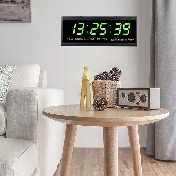 LED Digitalt Vægur - Stort Vægur - 48×19 cm - Dato & Temperatur - 220V - Lydløs - Sort med Grøn LED