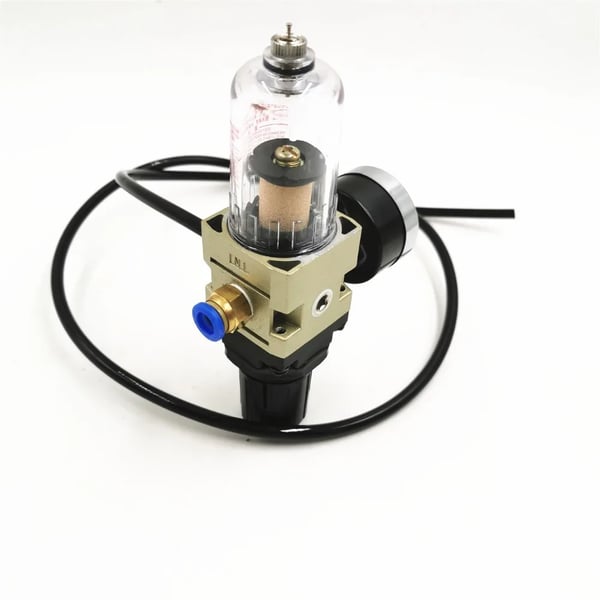 Punktsvejsemaskine til smykker - Puls argonbue - EU-stik - 220V AC - 5–600 A - 3–30 ms Puls - Argon 5 L/min - IP21 - Rust rød