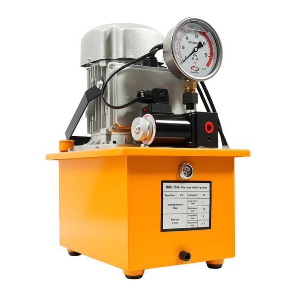 Elektrisk hydraulikpumpe - Enkelvirkende håndventil - Effekt 750 W - Tryk 2–70 MPa - Hastighed 1400 o/min - Flow 0,9–5 L/min - Tank 7 L - EU-stik
