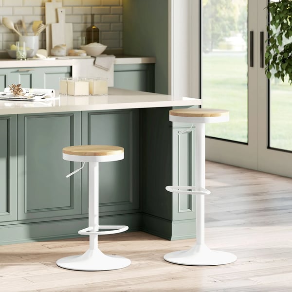 Set med 2 köks- och barstolar - Barstol - Justerbar höjd - Träsits - Stålram - Fotstöd - Natur och vit