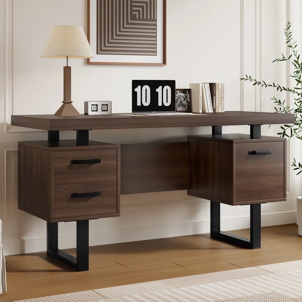 Kontorsskrivebord - Enkel moderne stil - 135 x 54 cm - Rummelig bordplade - Støjsvag skuffe - Effektiv opbevaring - Samling påkrævet - Brun