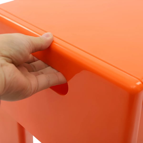 Skobænk med opbevaring - Lav opbevaringsskammel - Opbevaringsrum - ABS-plast - Belastning 50–100 kg - Kræver montering - Orange