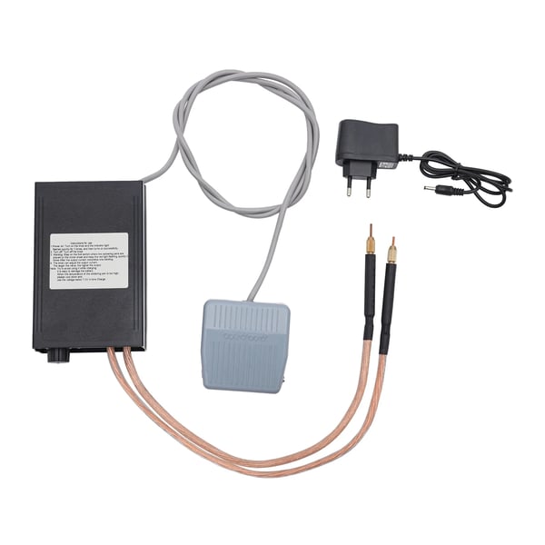 Punktsvejser - Bærbar med fodpedal - 8000 W - 9 trin - Til 18650-batterier - 0,1–0,3 mm - EU-stik - Sort