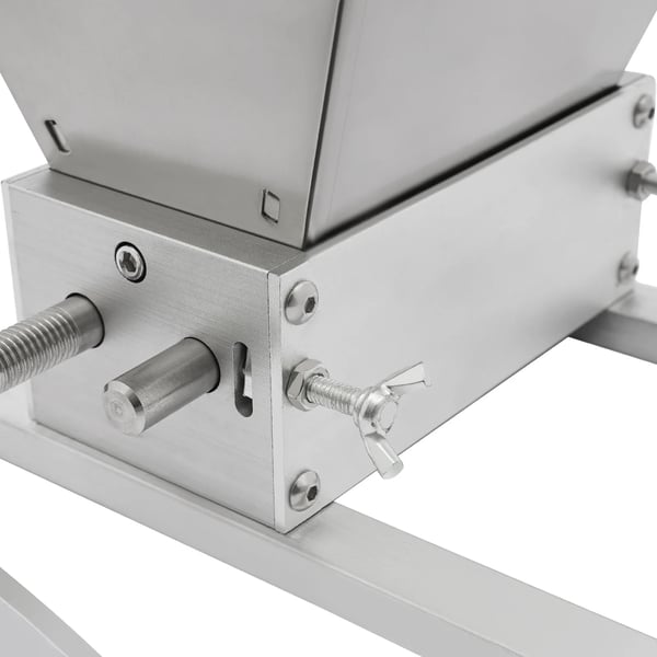 Kornknuser/Maltkværn - Manuel rullekværn - Tragt 4 l - Justerbar rulleafstand 0–2,5 mm - Bundplade 14×8 cm - Metal - Sølv