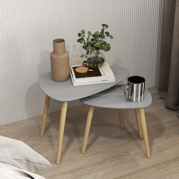 Set med 2 satsbord - Triangulära soffbord - Trä, minimalistisk design - 59,5×39,5×45 och 44,5×28,5×40 cm - Ljusgrå