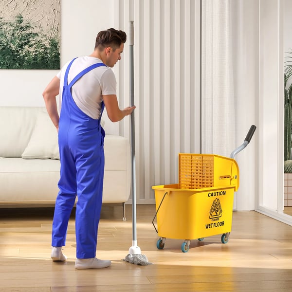 Mopp-hink - Med urvridare - Skiljevägg - Hjul - Kapacitet 21–25 l - Mått 45 x 26,5 x 70 cm - Plast - Ljusgul