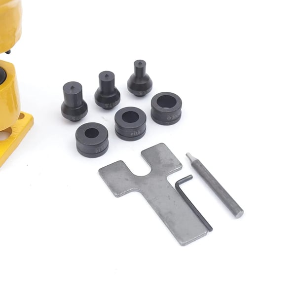 Hydraulisk hulstanse - CH-60 - Trykkraft 31 Ton - Til Plade/Metal - Jern, Aluminium, Kobber, Rustfrit Stål - Gul