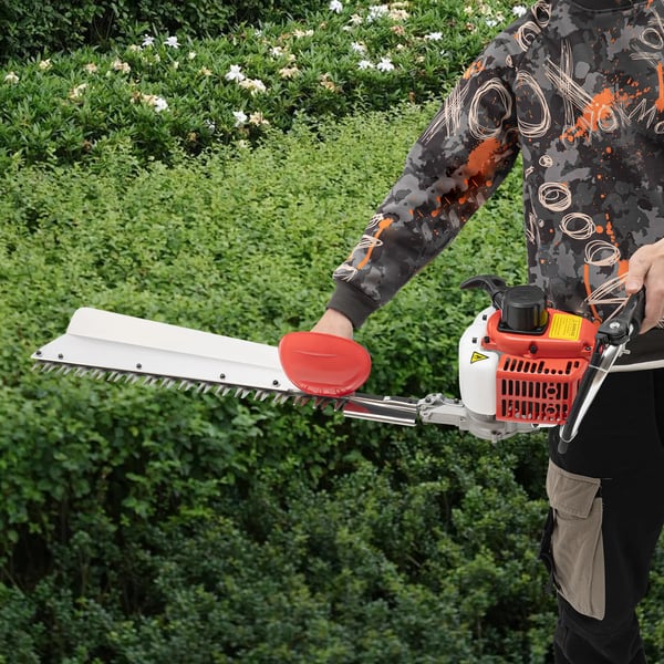 Benzindrevet hækkeklipper/hækketrimmer - Totaktsmotor 22,5 cm³ - Klinge 70 cm enkeltsidet - Effekt 0,65 kW - Rekylstart - Skulderrem - Rød