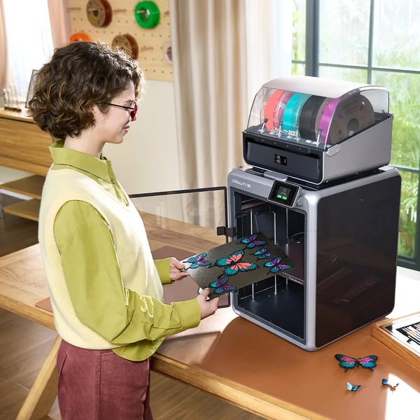 K2 Combo - 3D-printer - Printvolumen 26×26×26 cm - Hastighed op til 600 mm/s - Direktdrevet dual-gear-ekstruder - Touchskærm 10,16 cm - Wi‑Fi - sort