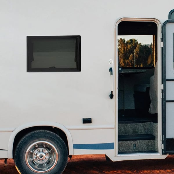 Autocamper/Campingvogn Vindue - Udslagsvindue - Med Insektnet - Til Camper/RV - 53,8 x 33,8 cm - Sort