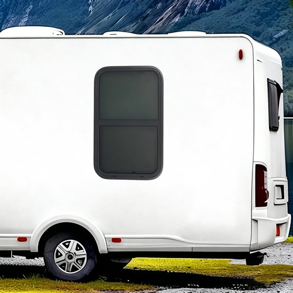 Autocamper/Trailer Vindue - Lodret Skydevindue - 450×750 mm - Indvendigt Insektnet - Hærdet Glas 4 mm - Til Vægtykkelse 6 mm - Alulegering - Grå