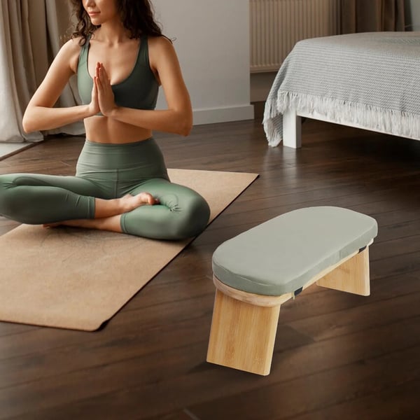Bambus meditationsbænk - Sammenklappelig skammel - Ergonomisk - Fløjlspude - Max belastning 180 kg - Samling påkrævet - Til yoga og meditation