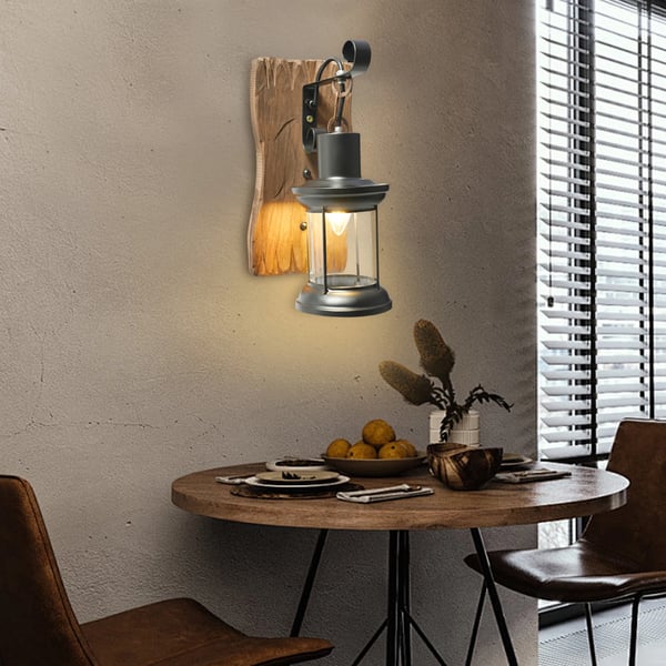 Industriel væglampe - Rustik lanterne-design - E27 fatning - Fast tilslutning 110–240V - Jern, glas og massivt træ - 14×29 cm - Sort