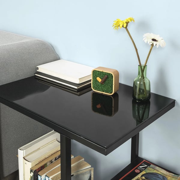 Sofabord/Sidebord - Glasbord - Med glasplade - Tre hylder - Mål 65x55x35 cm - Sort
