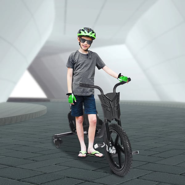 Drift trehjulet cykel til børn - Drift trike - Baghjul med lys - Justerbart sæde - Skridsikre pedaler - Max 80 kg - Sort