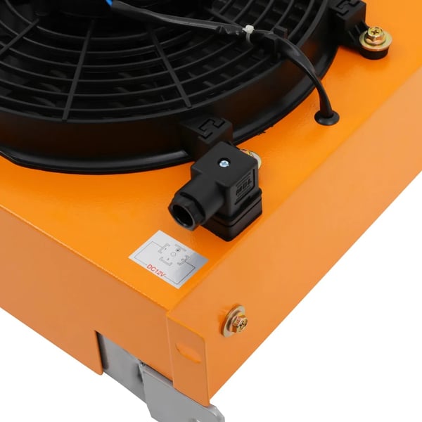 Hydraulisk oliekøler - Luftkølet varmeveksler - Luftkøling - 120 W - DC 12 V - 6000 kcal/t - 100 L/min - 30–45 dB - Gul