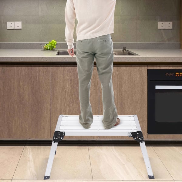 Arbejdsplatform i aluminiumslegering - Foldbar platformstige - 150 kg max belastning - Skridsikker måtte - Sikkerhedslåse - 108×41×50 cm