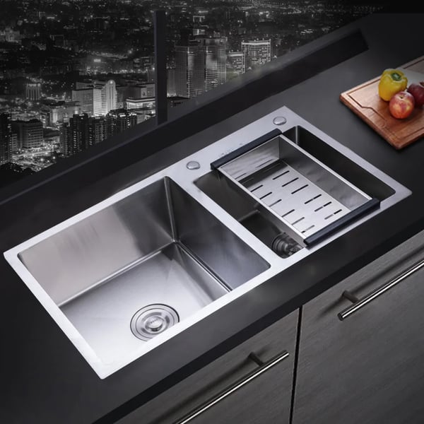 Køkkenvask - Dobbeltkumme - 201 rustfrit stål - Top- eller undermontering - 780x430x210 mm - 2,5 mm tykkelse - 2 huller - Uden armatur - Sølv