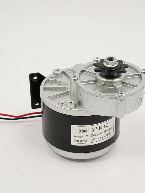 DC gearmotor - Børstet 12V elmotor - Reduktionsgear - Hastighed 2750 omdr/min - Kobbervindinger, jernhus - Til elcykel og elscooter