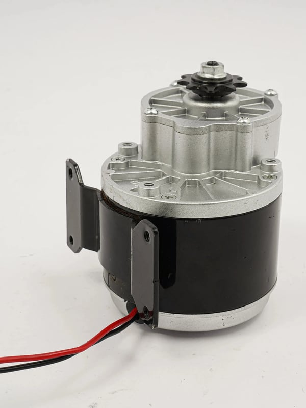 DC gearmotor - Børstet 12V elmotor - Reduktionsgear - Hastighed 2750 omdr/min - Kobbervindinger, jernhus - Til elcykel og elscooter