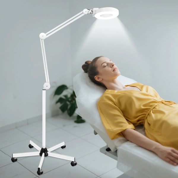 Mobil forstørrelseslampe - Gulvmodel - 5 Hjul 360° - 249–2000 lm - Solcelledrevet - Pærer inkluderet - Kræver montering - Til salon og klinik