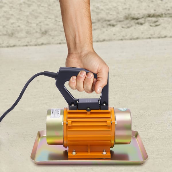 Betonvibratormotor - Vibrationsmotor - Enfaset - 250 W - 220 V 50 Hz - 200 kg vibrationskraft - 3500 omdr./min - Kabel 1,5 m - Guld