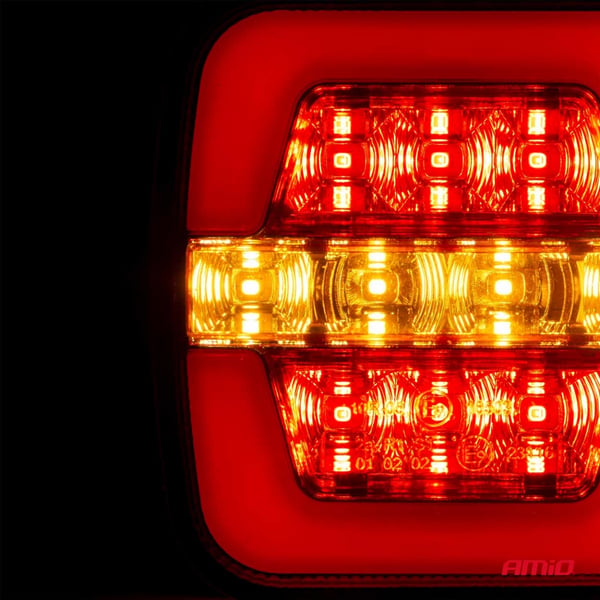 Baglygte med LED-kombination RCL-05-LR venstre højre AMIO-02370