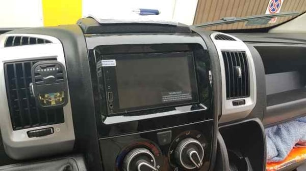 Radiorunko 2DIN Citroen Jumper, Fiat Ducato, Peugeot Boxer 2014-2024 381094-35-1