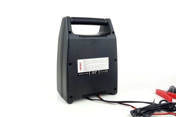 Akkulaturi tasasuuntaaja 12A 12V SBC-12A AMIO-02089