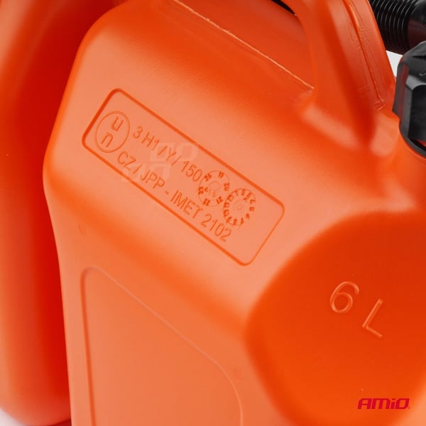 Kaksikammioinen muovikanisteri 6L + 2,5L AMIO-03208