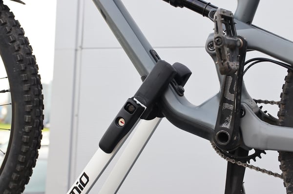 Cykelstativ til bilens tag RBR-02 AMIO-02589