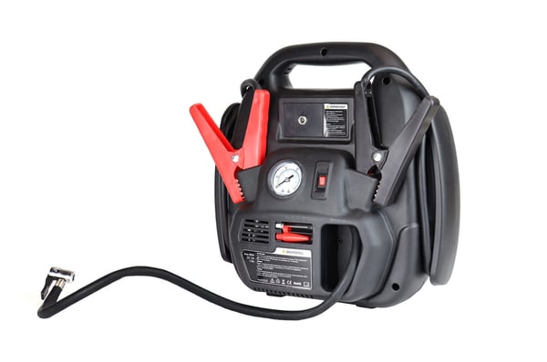 Apukäynnistyslaite 4in1 12V AMIO-02523