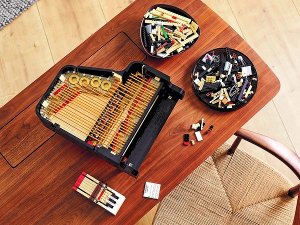 LEGO Idéer 21323 Klaver