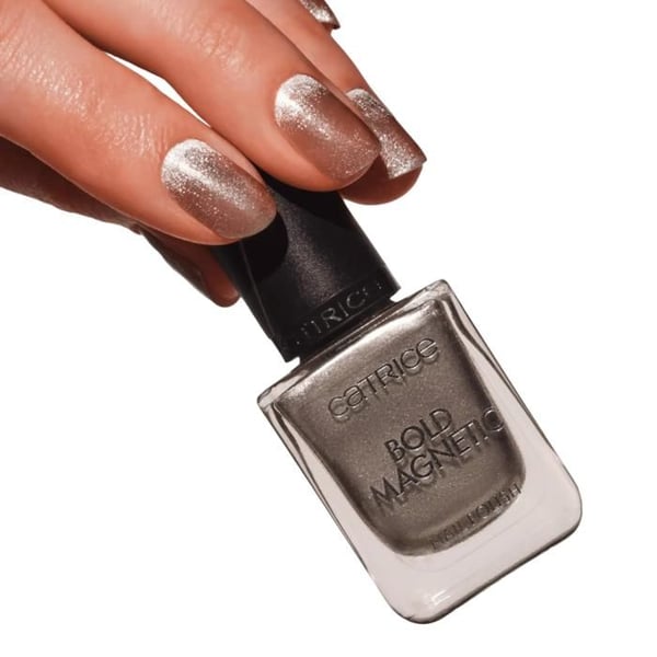 Nagellack - BOLD MAGNETIC #030 Drawn To You - Metallröd - 3D magnetisk effekt - 10,5 ml