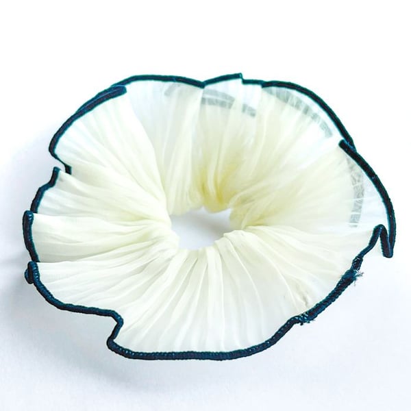 Chouchou Froufrou - AVIZAR - Maxi - Lätt Tyg - Mjuk - Vit