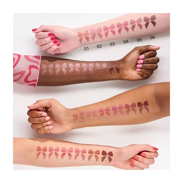 Läppstift - SATIN GLOW - #02-Blushin It - 3,5 gr - Satinfinish
