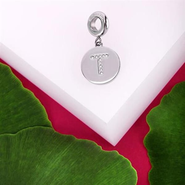 Pendentiv i stål bokstaven T Droppar SCZ1169