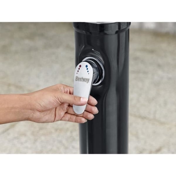 Solbruser - Bestway - SolarFlow 8 L - Sort - 50 x 50 x 218 cm - 7,6 kg