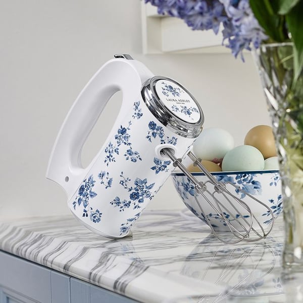 Handmixer 300W - Laura Ashley - China Rose - Flera hastigheter, robusta och hållbara vispar och krokar i rostfritt stål
