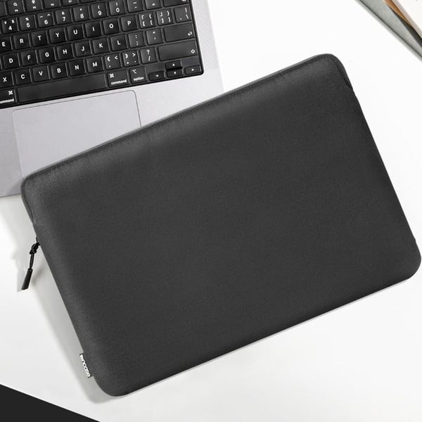 Fodral för MacBook Pro 14" Elegant Med dragkedja Mjuk insida Incase Svart