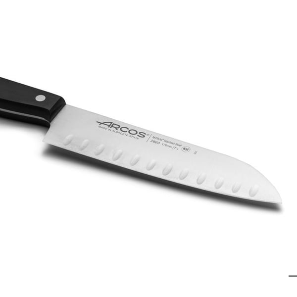 Santoku-kniv - ARCOS - Alveole Universal - Nitrum-stål 57 HRC - POM-skaft - 3 nitar av rostfritt stål