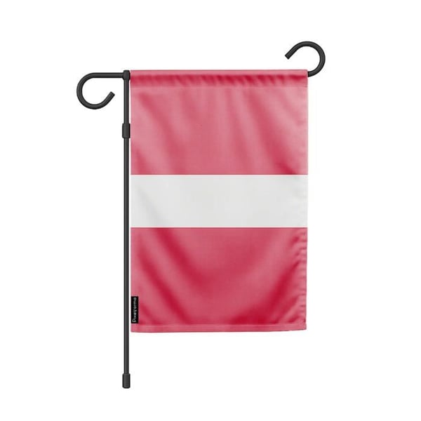 Trädgårdsflagga från Lettland – 32 x 47.5 cm – Slitstarkt Polyester – Horisontellt Format – Utomhus – Pixelforma