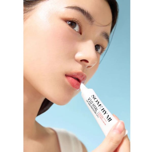 Læbesolcreme - SOME BY MI - V10 HYAL - SPF15 - 7ml - Høj fugtighed