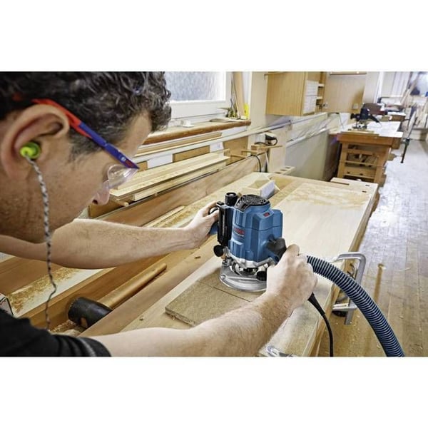Bosch Professional GOF 1250 CE överfräs i L-BOXX 1/10 mm lager - 0601626001