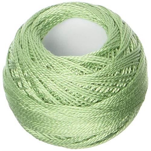 Perlebroderigarn - DMC - 116 - Ljus pistaijsgrön - Storlek 8 - 100% långfiberbomull