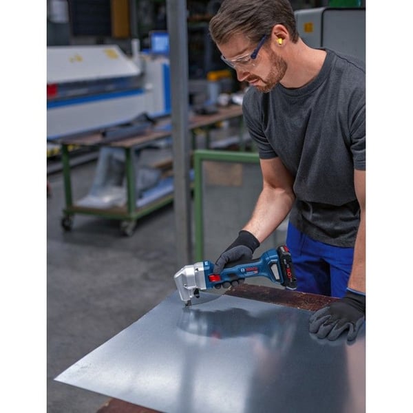 BOSCH GNA 18V-16 E nibbler - Utan batteri eller laddare - 0601529600
