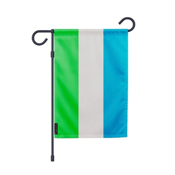 Sierra Leone Trädgårdsflagga – 32 x 47,5 cm – Hålbar Polyester – Vertikalt Format – Utomhus – Pixelforma